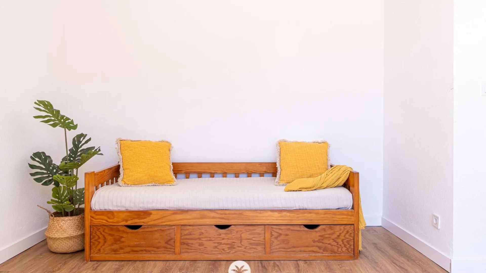Apartment Mediterranean Way - La Mora A Tarragona